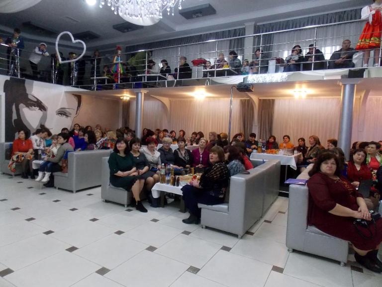 Masa rotundă ,,Situaţia femeilor din Republica  Moldova  şi din raionul Ocniţa”
